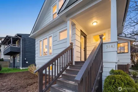 3443 21st Avenue W Seattle WA 98199