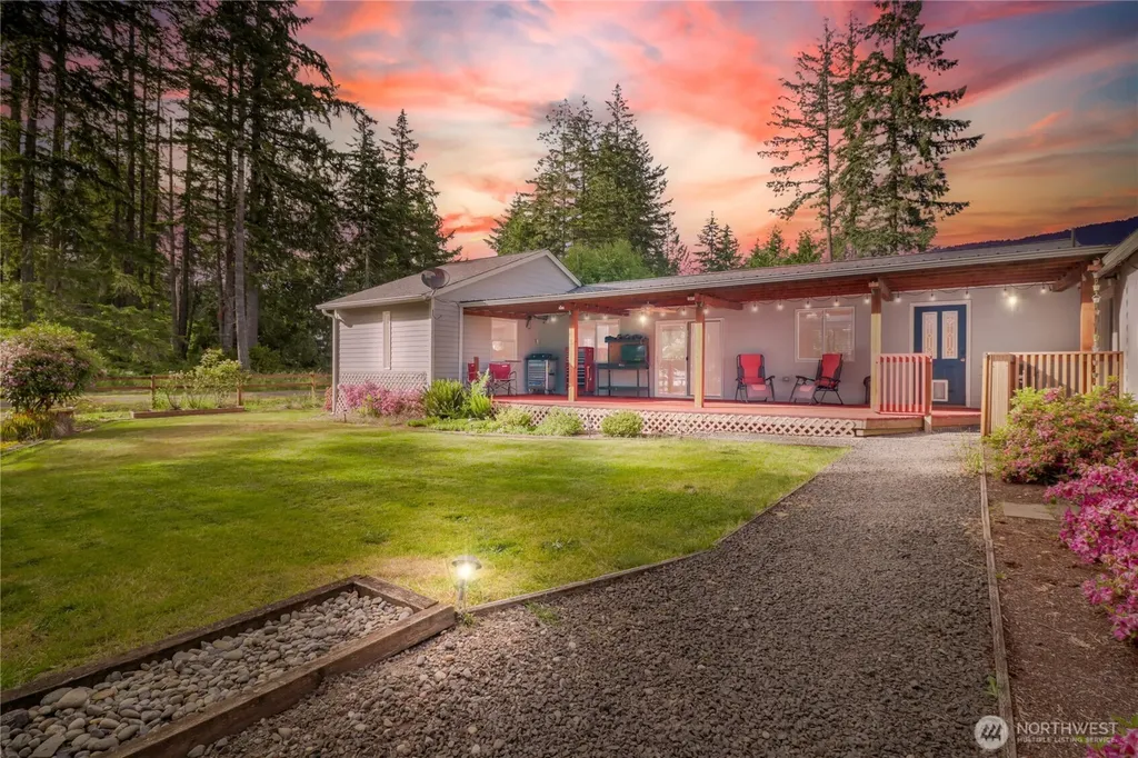 290 E Budd Drive Shelton WA 98584