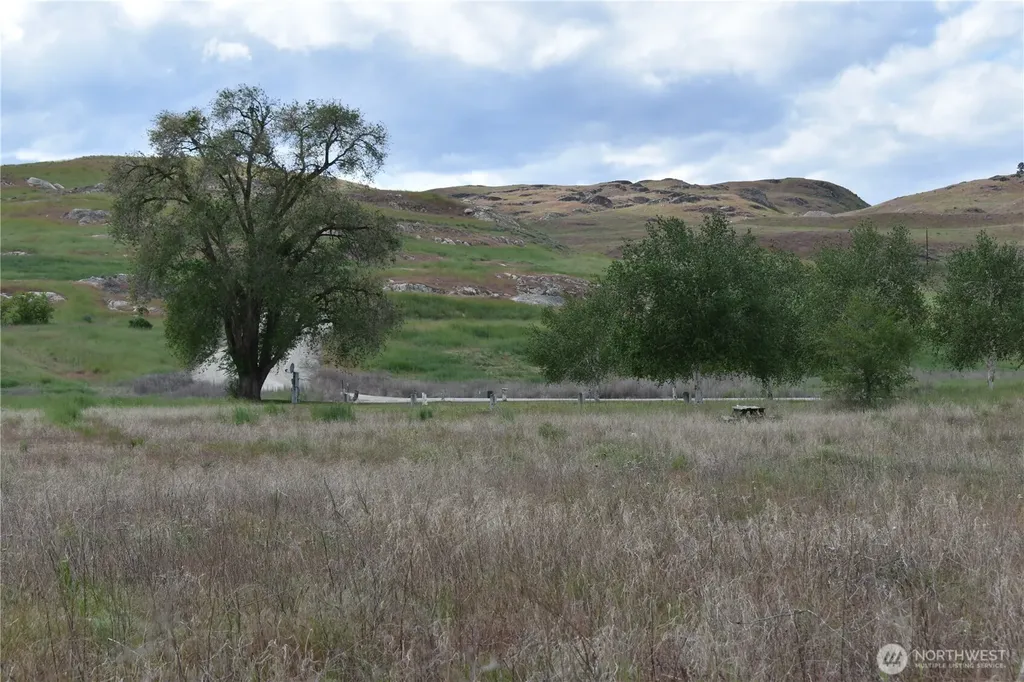 0 Old Highway 97 Brewster WA 98812