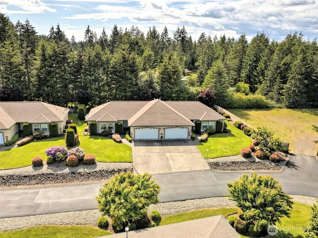 141 E Beaumont Drive Shelton WA 98584