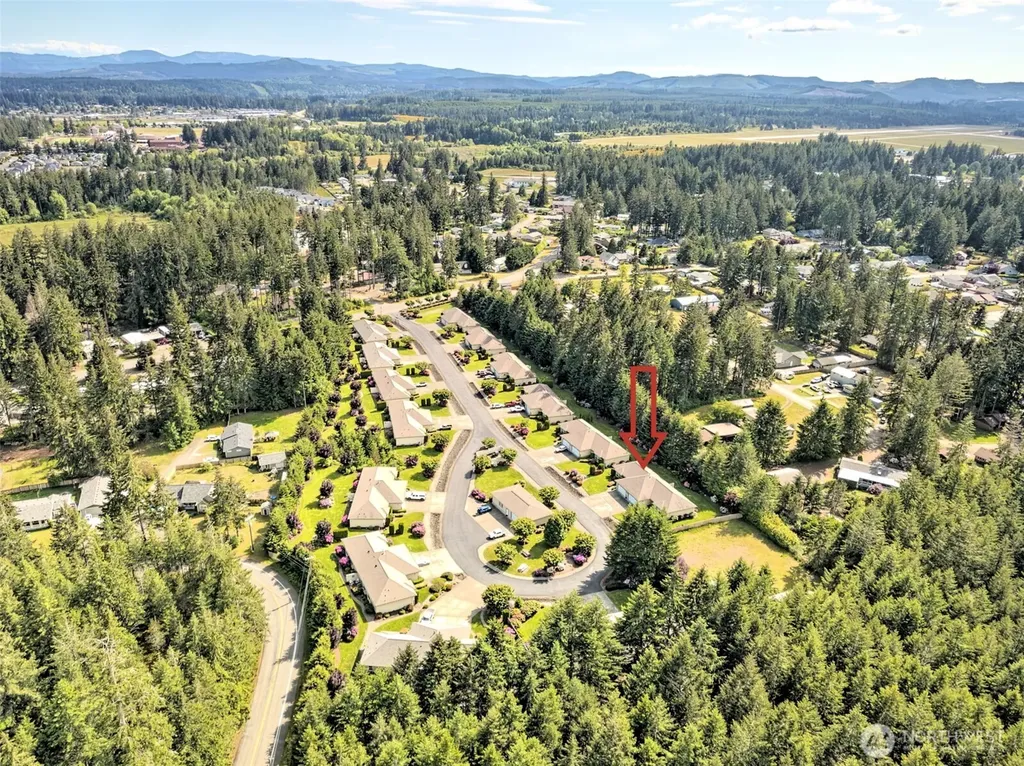 141 E Beaumont Drive Shelton WA 98584