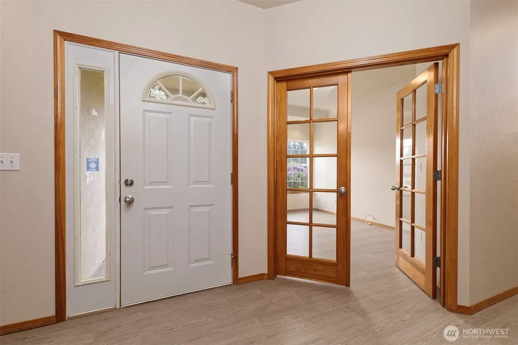 141 E Beaumont Drive Shelton WA 98584