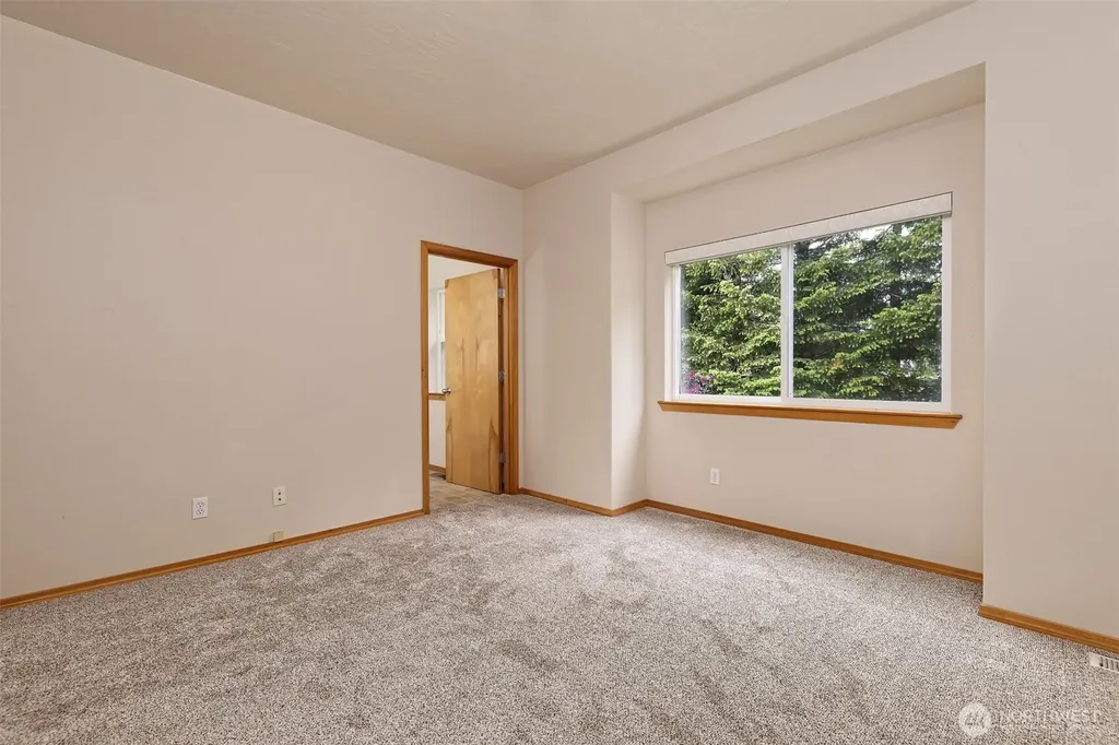 141 E Beaumont Drive Shelton WA 98584