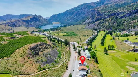22 Frontage Road Pateros WA 98846