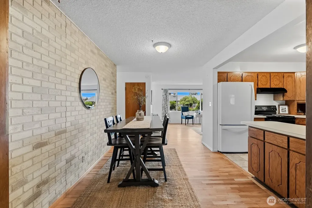8510 Dalton Drive SW Lakewood WA 98498
