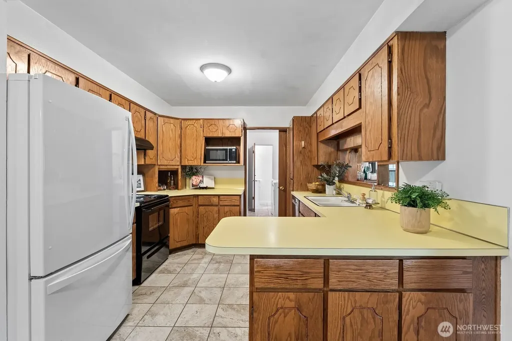 8510 Dalton Drive SW Lakewood WA 98498