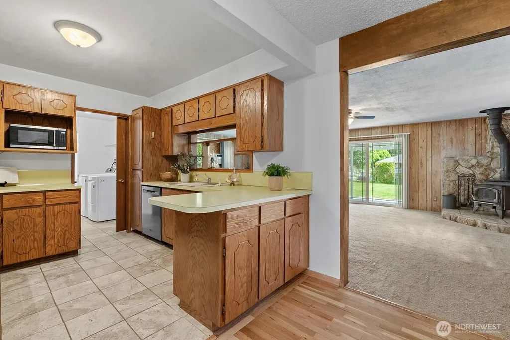 8510 Dalton Drive SW Lakewood WA 98498