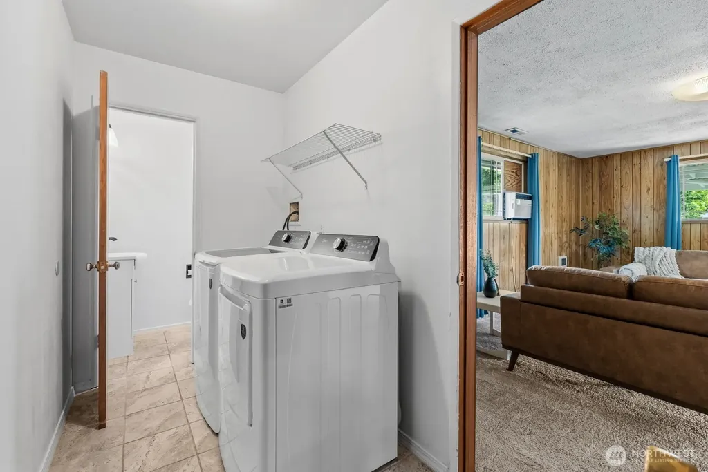 8510 Dalton Drive SW Lakewood WA 98498