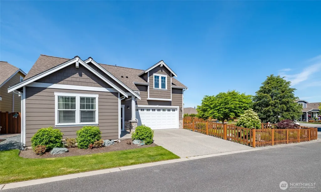 232 Sinclair Alley Mount Vernon WA 98274