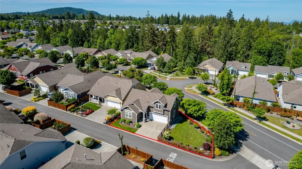 232 Sinclair Alley Mount Vernon WA 98274