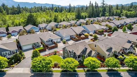 232 Sinclair Alley Mount Vernon WA 98274
