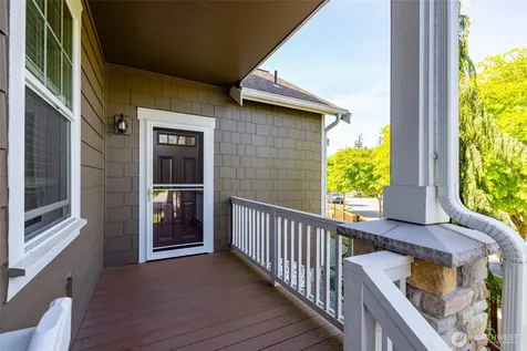 232 Sinclair Alley Mount Vernon WA 98274