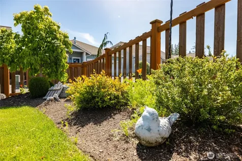 232 Sinclair Alley Mount Vernon WA 98274