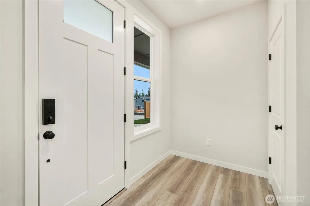 3975 Flat Top Drive Bremerton WA 98312