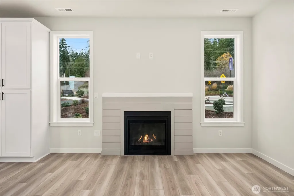 3975 Flat Top Drive Bremerton WA 98312
