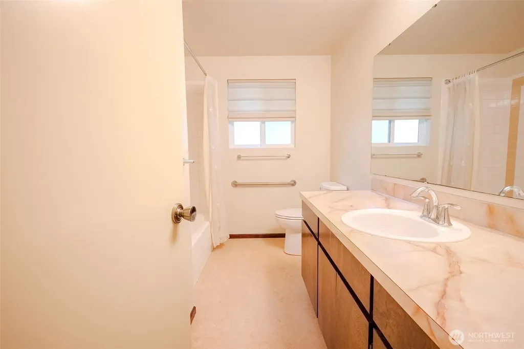 8017 47th Place W Mukilteo WA 98275