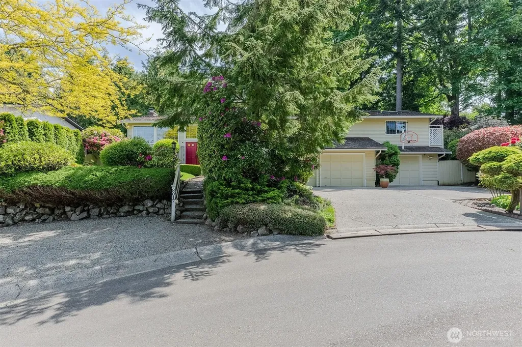 8017 47th Place W Mukilteo WA 98275