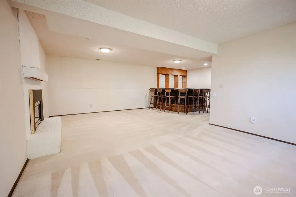 8017 47th Place W Mukilteo WA 98275
