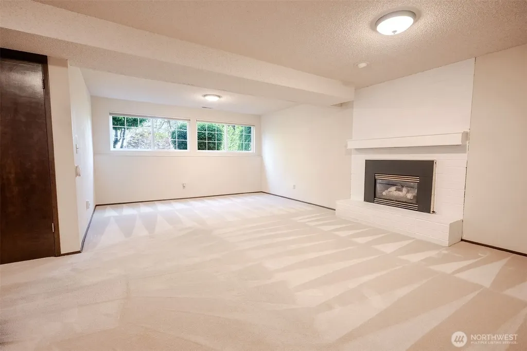 8017 47th Place W Mukilteo WA 98275