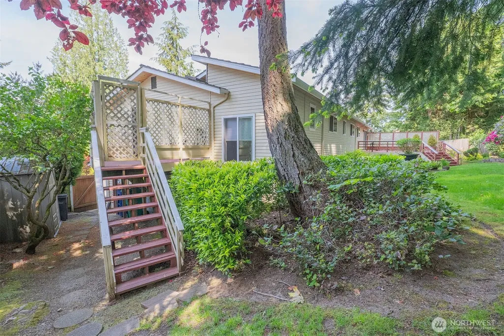 8017 47th Place W Mukilteo WA 98275