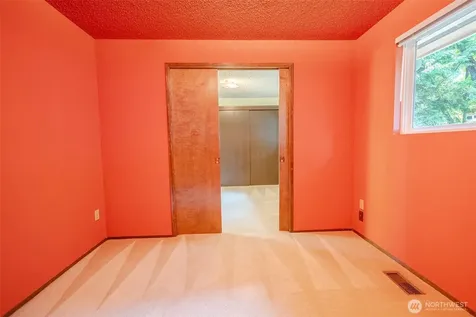 8017 47th Place W Mukilteo WA 98275