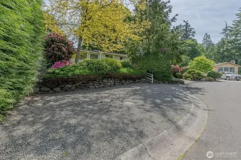 8017 47th Place W Mukilteo WA 98275