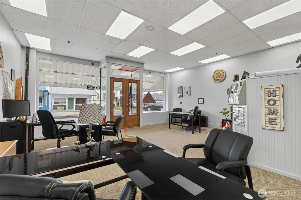 69 Main Street Cathlamet WA 98612