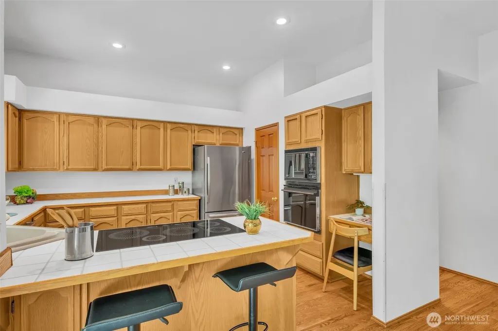 3255 Sierra Court SW Issaquah WA 98027