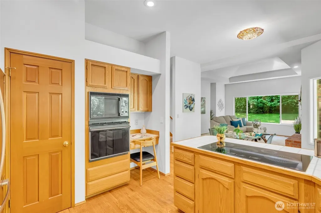 3255 Sierra Court SW Issaquah WA 98027