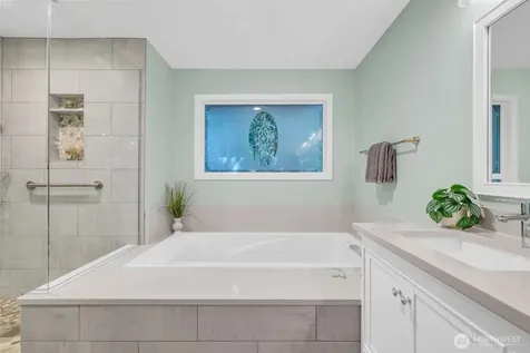 3255 Sierra Court SW Issaquah WA 98027