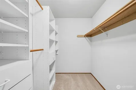 3255 Sierra Court SW Issaquah WA 98027