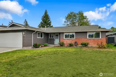 24415 14th Avenue S Des Moines WA 98198