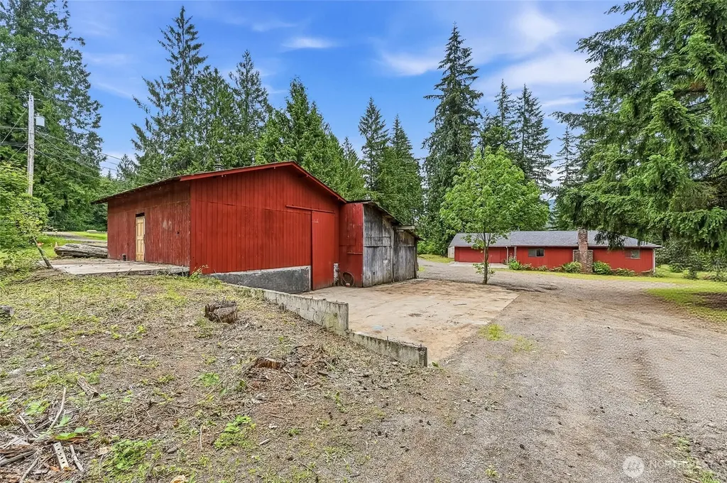 8221 308th Avenue SE Issaquah WA 98027
