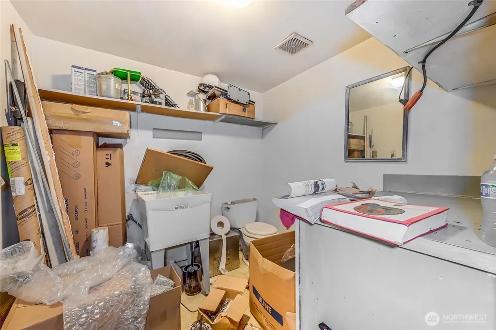 8221 308th Avenue SE Issaquah WA 98027