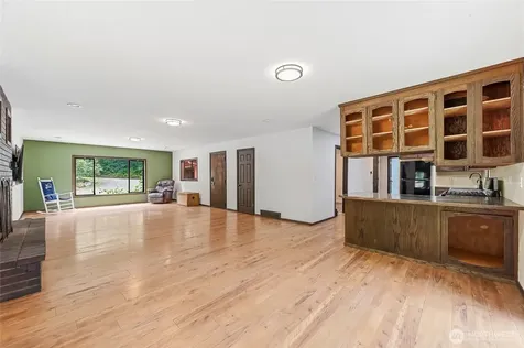 8221 308th Avenue SE Issaquah WA 98027