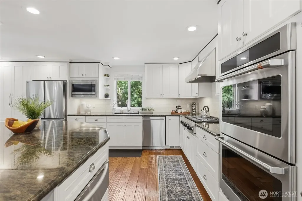 20224 SE 26th Street Sammamish WA 98075