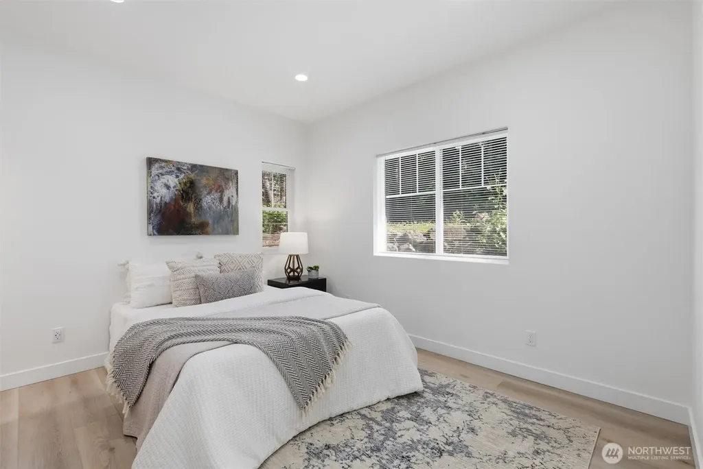 20224 SE 26th Street Sammamish WA 98075