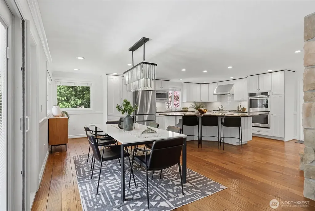 20224 SE 26th Street Sammamish WA 98075