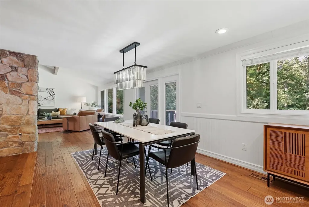 20224 SE 26th Street Sammamish WA 98075