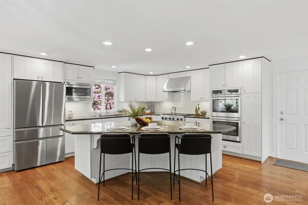 20224 SE 26th Street Sammamish WA 98075