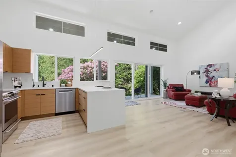 20224 SE 26th Street Sammamish WA 98075