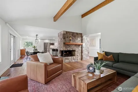 20224 SE 26th Street Sammamish WA 98075