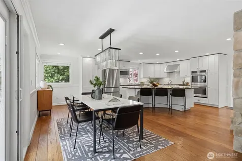 20224 SE 26th Street Sammamish WA 98075