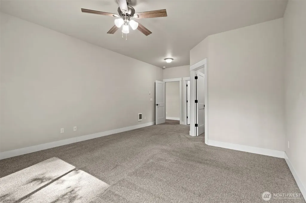 5144 Victory Drive SW Port Orchard WA 98367