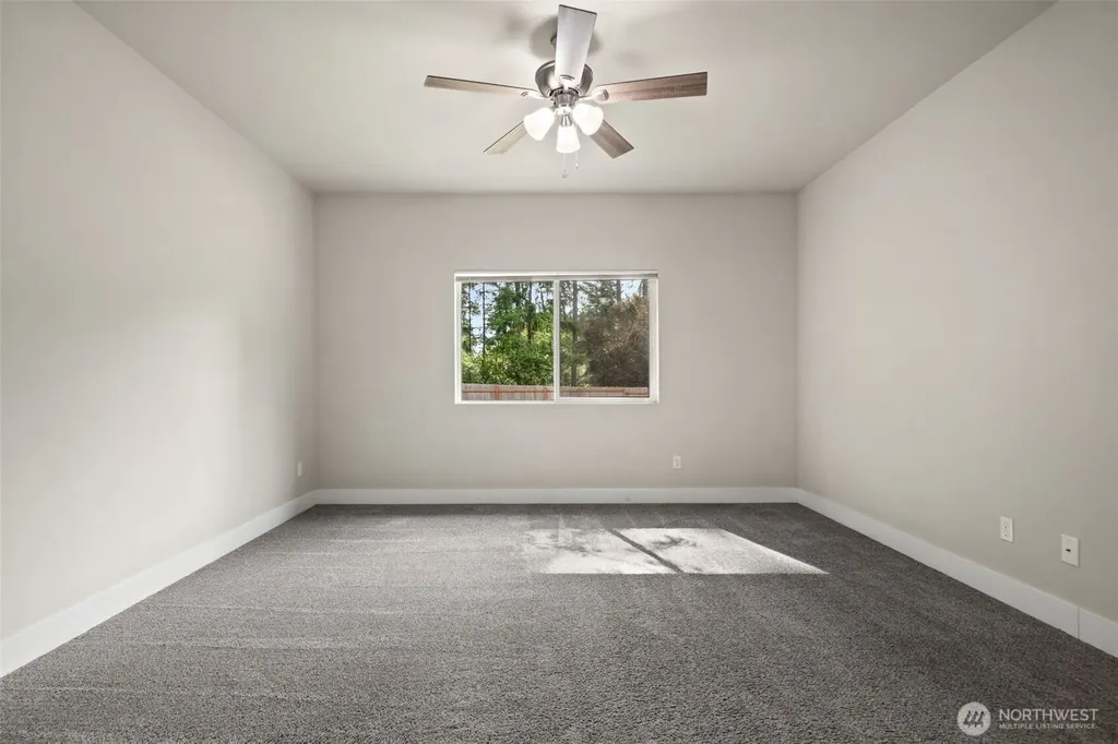 5144 Victory Drive SW Port Orchard WA 98367