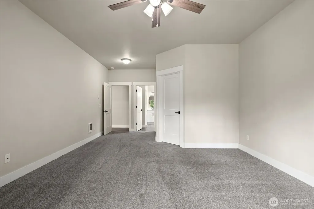 5144 Victory Drive SW Port Orchard WA 98367