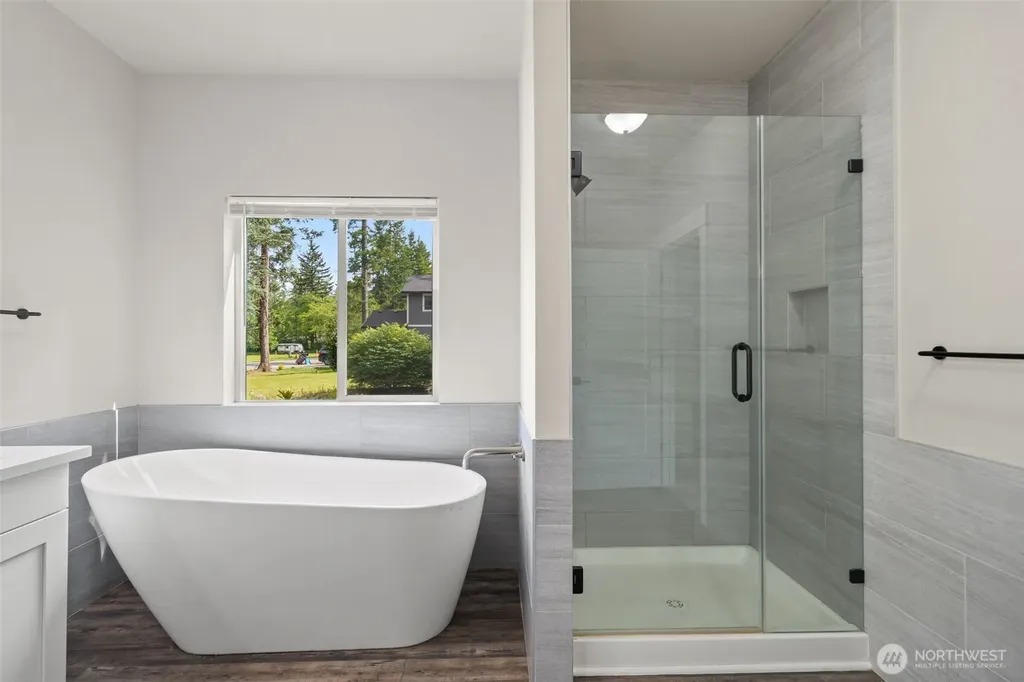 5144 Victory Drive SW Port Orchard WA 98367