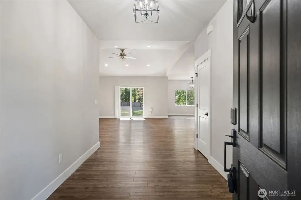 5144 Victory Drive SW Port Orchard WA 98367