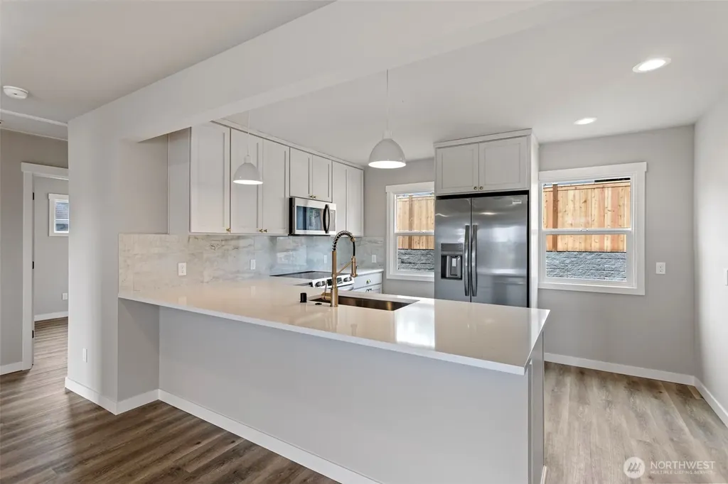 1624 Pine Street Everett WA 98201