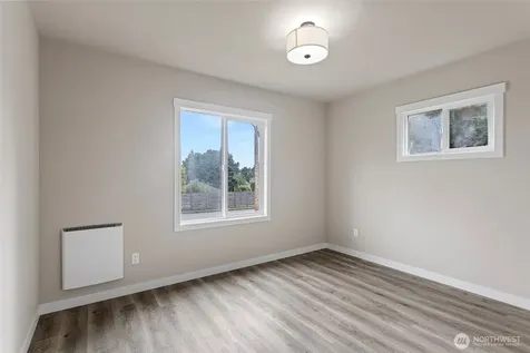 1624 Pine Street Everett WA 98201